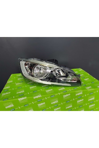 Volvo S60 V60 Sağ Far Halojen Valeo 2014 2015 2016 2017