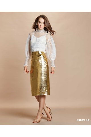 Transparan Yaka Ve Kol Detaylı Dantel Garnili Bluz Romantik Ve Zarif Tasarım Ekru