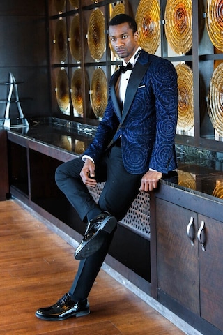 Wessi Hipnoz Desen Sivri Yaka Slim Fit Lacivert Erkek Smokin Ceket Lacivert