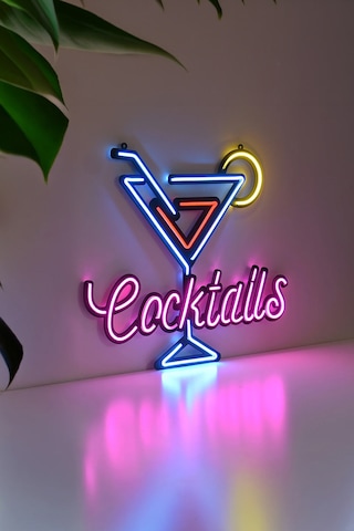 Cocktail Neon Tabela