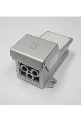 Megahidpno 4F210-08 1-4" 5-2 Pnomatik Pedal