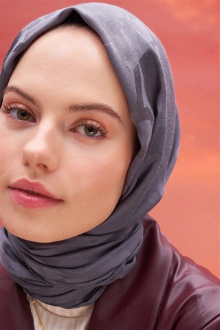 Carell Yazı Desen Jakar İtalyan İpekli Şal Gri Çok Renkli