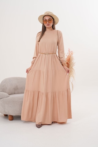 Polologin Butik Kemer Detaylı Kat Kat Bej Desenli Uzun Elbise Bej