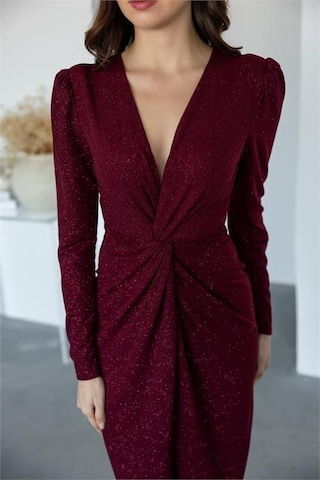Dip Moda Kadın Büzgü Detaylı Simli Gece Elbisesi Dpnbmy3633 Bordo
