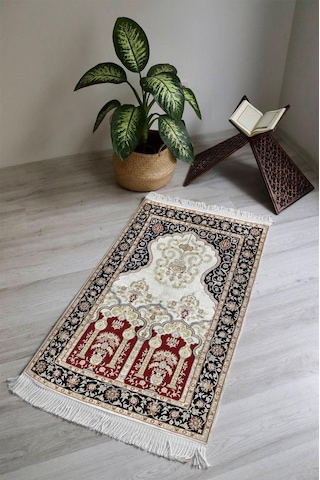 Dijital Baskı Kaymaz Tabanlı Yıkanabilir Püsküllü Seccade Scd0006 Renkli