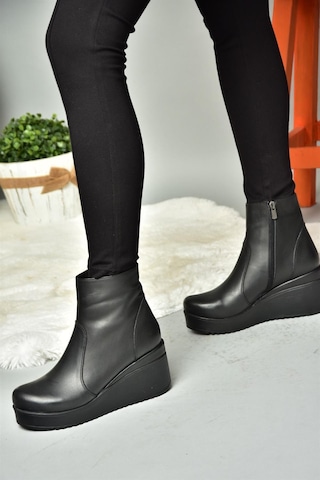 Fox Shoes R667930003 Siyah Hakiki Deri Kadın Bot Siyah