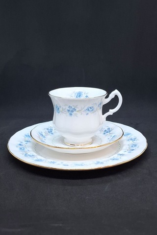 Bone China Mavi Beyaz Çay Fincanı 3 Parça 170 Ml