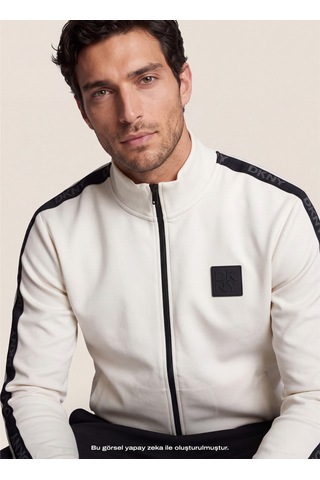 Dkny Dkfw26064-101 Jacquard Sweatshirt Kırık Beyaz Erkek Bisiklet Yaka Logo Baskılı Sweatshirt
