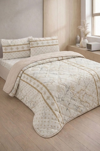 Formeya Kapitoneli Çift Kişilik Desenli Pike - Yatak Örtüsü Takımı 200x230 Cm - 2 Adet Yastık Kılıflı Bej