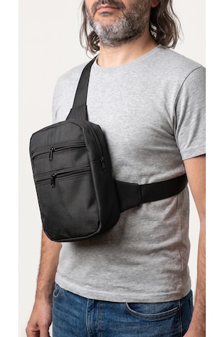 Emre Çanta Dikim Evi Dikey Model 4 Bölmeli Çapraz Göğüs Çantası Geniş Hacimli Body Bag Logosuz Sade Tasarım Siyah