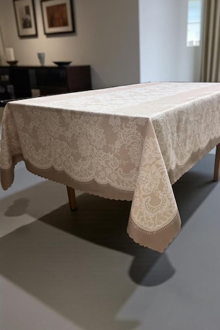 Zaraf Dertsiz Masa Örtüsü 150x150 Cm Kahve