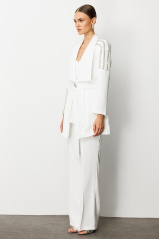 Moda İlgi Kadın Omuz Ve Kol Taş İşleme Detaylı Şal Yaka Kuşaklı Ceket 5007 Ekru Ekru