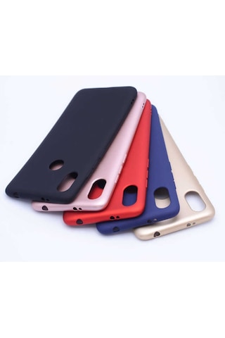 Noktaks - Xiaomi Uyumlu Xiaomi Mi 8 Se - Kılıf Mat Renkli Esnek Premier Silikon Kapak - Gold
