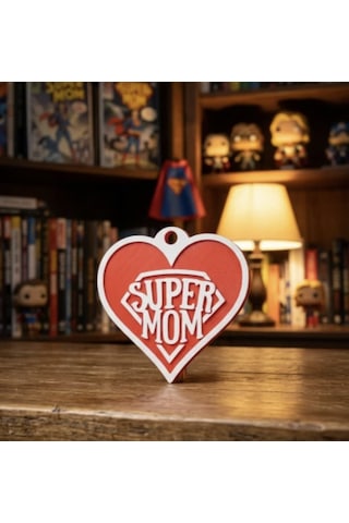 Super Mom Kalp Tasarımlı 3d Kabartmalı Hediyelik Anahtarlık Kırmızı