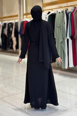 Pilise Detaylı Medine İpeği Elbise & Şal İkili Takım Siyah -