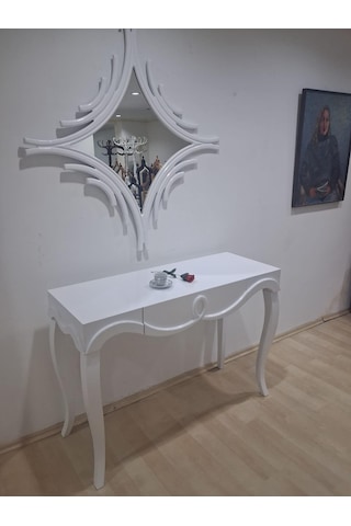 Dresuar Cnc Kabartma 90681 Model Kayın Aslan Ayak Mdf Tabla Parlak Lake Beyaz