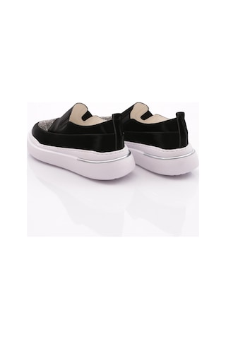 Dgn 053 Kadin Önü Taşli Sneaker Ayakkabi Siyah Metalik