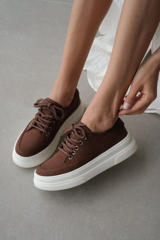 Peinta Yüksek Tabanlı Bağcıklı Kadın Sneaker- Kahverengi