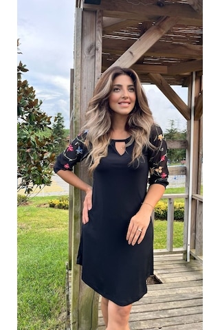 Kadın Fakir Kol Bisiklet Yaka Çiçek Desen Sandy Salaş Kısa Elbise Siyah