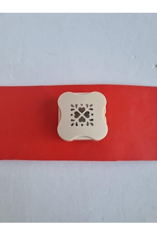 Mıknatıslı Her Yöne Delebilen Şekilli Delgeç Kalp Sacaklı 4 Cm Kesen Etkinlik Punçı Çok Renkli