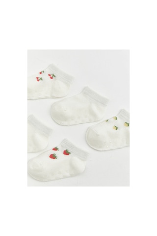 LC Waikiki Alıta Cıty Farkıyla Lcw Baby Ekru Kız Bebek Desenli 5'li Paket Patik Çorap Ekru - 923930738 Ekru