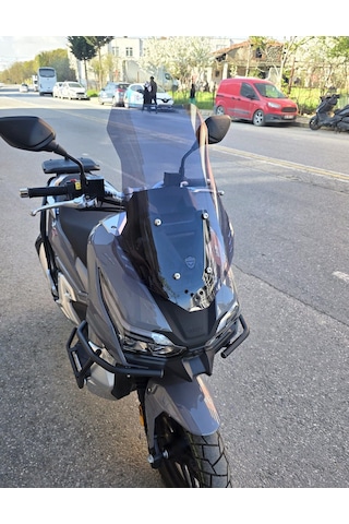 Motocam Rks Freccia Ön Cam 2022-2026 Model 55cm Füme Renkli 4mm Kısa