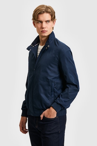 U.S. Polo Assn. U.s. Polo Assn. Erkek Lacivert Mont 50318843-vr033