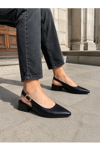 Asmi Shoes Kadın Solvi Siyah Cilt 3 Cm Kısa Topuklu Arkası Açık Ayakkabı