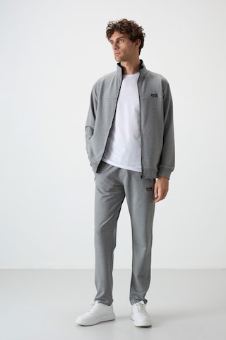 Tommy Life Troy Gri Melanj Standart Kalıp Erkek Eşofman Takım - 85196 GRİ MELANJ