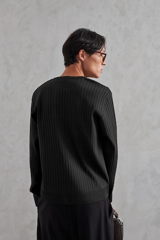 Erkek Fitilli Henley Yaka Düğmeli Triko Kazak Siyah
