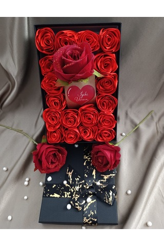 İnci Mode İyiki Varsın 18+1 Çiçekli Kutu Hediyelik Çiçek Kutusu Siyah Dekoratif Hediye