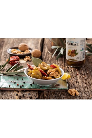 Akdeniz Mix Zeytin Salatası Cam Kavanoz 530 Gr