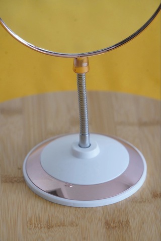 Yuvarlak Spiralli Makyaj Aynası Büyüteçli Pembe Beyaz