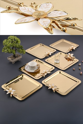 Papatya Aksesuarlı Kare Kahve Ve Çay Sunum Tesisi Gold