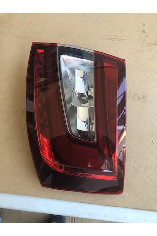 SKODA OCTAVİA STOP LAMBASI OCTAVİA LED STOP SAĞ YOLCU TARAFI