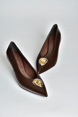 V820621760 Kahverengi Rustik İnce Topuklu Sivri Burun Kadın Ayakkabı Kahverengi