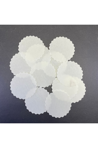 500 Adet Tek Kullanımlık Beyaz Desenli Kağıt Bardak Altlığı 80 Mm Beyaz