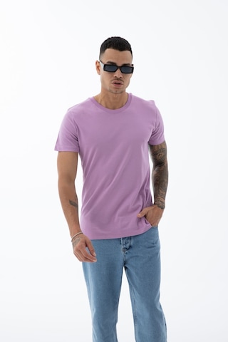 Erkek Pamuklu Kumaş Regular Fit Kesim Bisiklet Yaka T-shirt