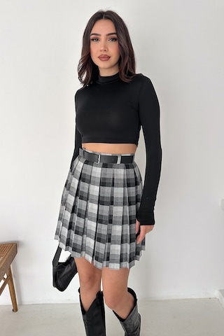 Kadın Pileli Ekose Mini Short Etek Grunge Charm Siyah