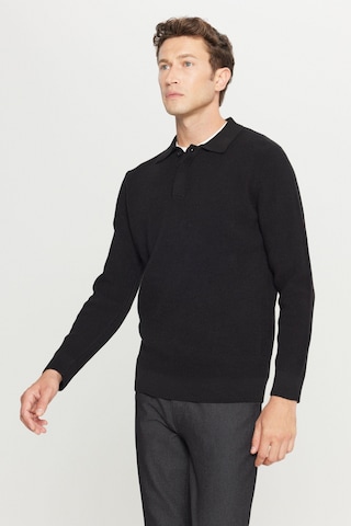 AC&Co / Altınyıldız Classics Erkek Sıyah Pamuklu Standart Fit Normal Kesim Jakarlı Polo Yaka Triko Kazak SIYAH