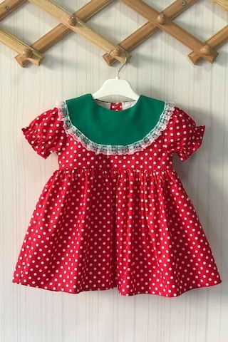 Yeşil Krep Yaka Dantel Detaylı Kız Çocuk Bebek Çilek Pamuk Elbise 001