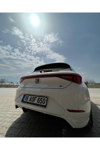 Seat Plastik Leon Mk4 Difüzör