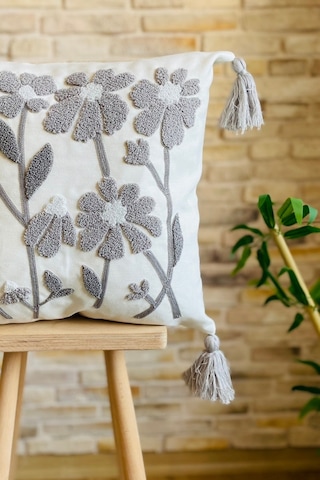 Swita Home Punch İşlemeli Tekli Dekoratif Papatya Desen Kırlent Kılıfı Panç Beyaz - Gri