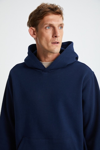Grimelange GILMAR Erkek Şardonlu 3 İplik Kapüşonlu Kanguru Cepli Lacivert Sweatshirt