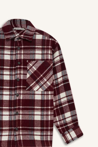 Defacto Erkek Çocuk Oversize Geniş Kalıp Polo Yaka Kareli Uzun Kollu Gömlek F1435a825aubr169 Bordo