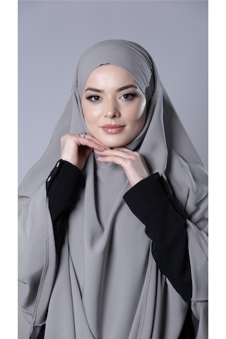 Hürrem Bone Gri Pratik Hazır Geçmeli Tesettür Eşarp Medine İpeği Bağcıklı Sufle Hijab 2301 15