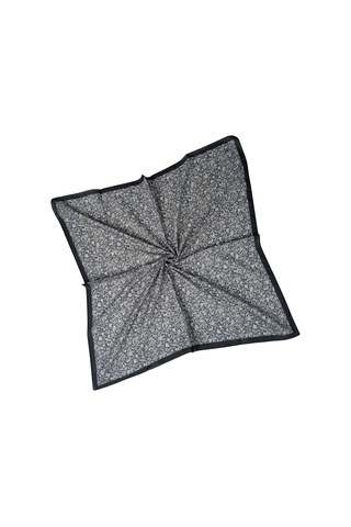 Mim Eşarp Mim Prime Pamuk Çiçek Desenli Eşarp 90x90 Cm Siyah