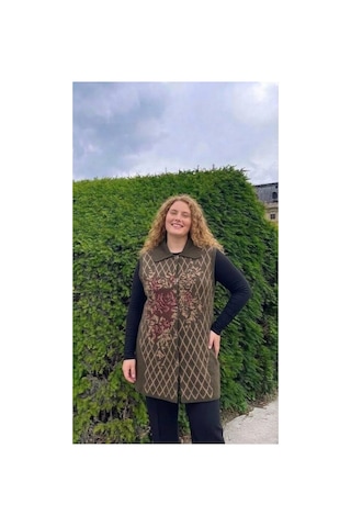 Onno Style Women Büyük Beden Ekose Gül Pike Desenli Çelik Örgü Kadın Triko Yelek Kaban Kahverengi