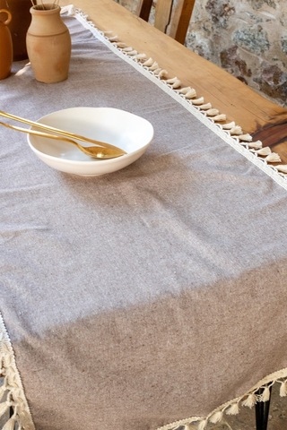 Vivamaison Pamuk Püsküllü Runner Masa Örtüsü 45 x 150 Kahverengi