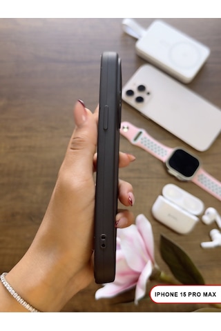 Apple iPhone 15 Pro Max Uyumlu Kamera Korumalı Darbeye Dayanıklı Renk Atmayan Keep Silikon Kılıf Siyah